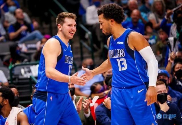 一直稳居积 一直稳居积