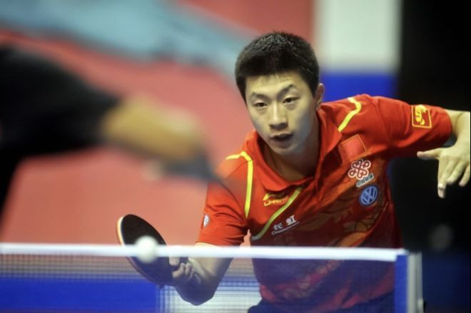 和球迷们关 和球迷们关